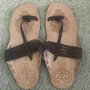 Maroon White Mountain Slippers, Size 8